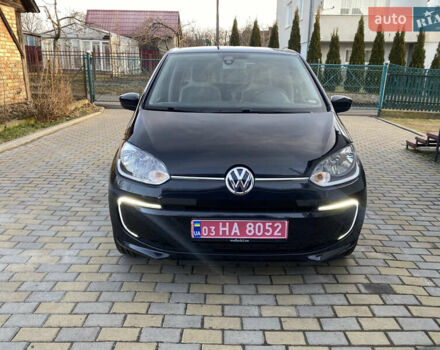 Чорний Фольксваген Ап, об'ємом двигуна 0 л та пробігом 113 тис. км за 5950 $, фото 1 на Automoto.ua