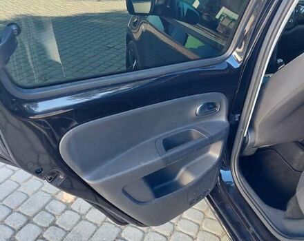 Черный Фольксваген Ап, объемом двигателя 1 л и пробегом 41 тыс. км за 6300 $, фото 15 на Automoto.ua