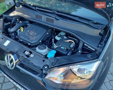 Черный Фольксваген Ап, объемом двигателя 1 л и пробегом 41 тыс. км за 6300 $, фото 42 на Automoto.ua