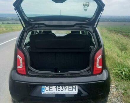 Черный Фольксваген Ап, объемом двигателя 1 л и пробегом 38 тыс. км за 12500 $, фото 19 на Automoto.ua