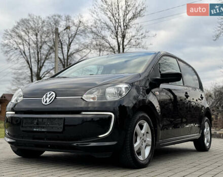 Черный Фольксваген Ап, объемом двигателя 0 л и пробегом 102 тыс. км за 6300 $, фото 53 на Automoto.ua