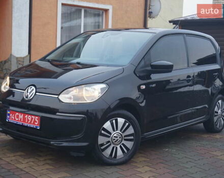 Чорний Фольксваген Ап, об'ємом двигуна 0 л та пробігом 148 тис. км за 5888 $, фото 1 на Automoto.ua