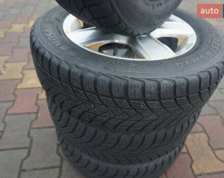 Чорний Фольксваген Ап, об'ємом двигуна 0 л та пробігом 148 тис. км за 5888 $, фото 75 на Automoto.ua