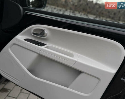 Черный Фольксваген Ап, объемом двигателя 0 л и пробегом 102 тыс. км за 6300 $, фото 17 на Automoto.ua