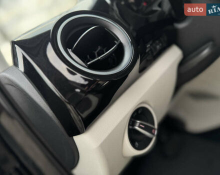 Черный Фольксваген Ап, объемом двигателя 0 л и пробегом 102 тыс. км за 6300 $, фото 39 на Automoto.ua