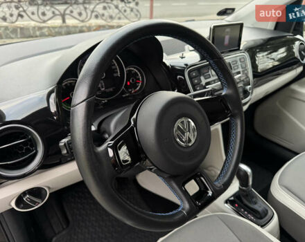Черный Фольксваген Ап, объемом двигателя 0 л и пробегом 102 тыс. км за 6300 $, фото 38 на Automoto.ua