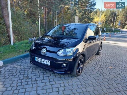 Чорний Фольксваген Ап, об'ємом двигуна 1 л та пробігом 41 тис. км за 6300 $, фото 1 на Automoto.ua