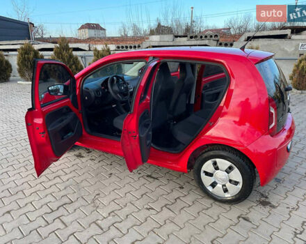 Красный Фольксваген Ап, объемом двигателя 1 л и пробегом 238 тыс. км за 4800 $, фото 6 на Automoto.ua