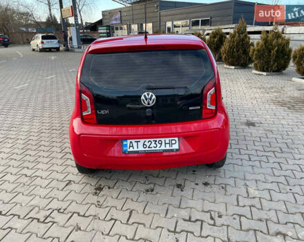 Красный Фольксваген Ап, объемом двигателя 1 л и пробегом 238 тыс. км за 4800 $, фото 2 на Automoto.ua