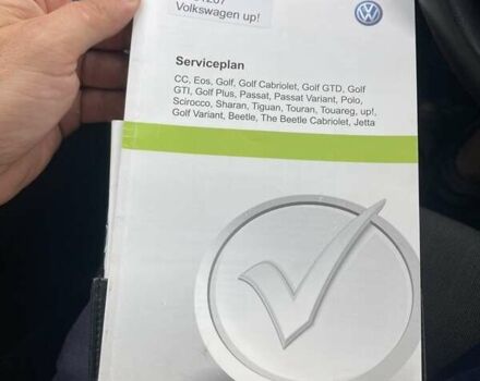 Фольксваген Ап 2013 в Львове на Automoto.ua Красный Фольксваген Ап, объемом двигателя 1 л и пробегом 135 тыс. км за 8183 $, фото 18 на Automoto.ua