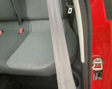 Фольксваген Ап 2013 в Львове на Automoto.ua Красный Фольксваген Ап, объемом двигателя 1 л и пробегом 135 тыс. км за 8183 $, фото 26 на Automoto.ua