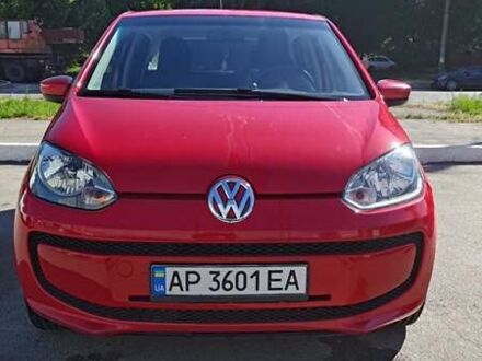 Фольксваген Ап 2013 в Запорожье на Automoto.ua Красный Фольксваген Ап, объемом двигателя 1 л и пробегом 184 тыс. км за 5000 $, фото 1 на Automoto.ua