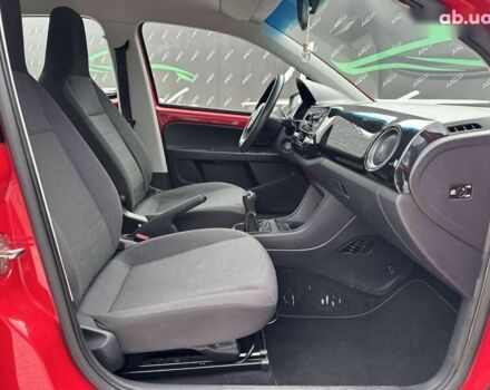 Фольксваген Ап 2013 в Киеве на Automoto.ua Фольксваген Ап, объемом двигателя 1 л и пробегом 147 тыс. км за 5200 $, фото 15 на Automoto.ua