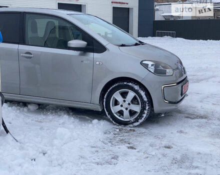 Фольксваген Ап, об'ємом двигуна 0 л та пробігом 110 тис. км за 8000 $, фото 8 на Automoto.ua