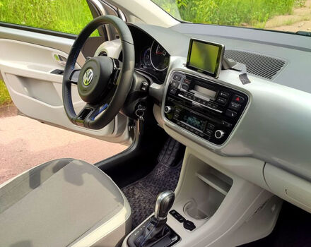 Фольксваген Ап, объемом двигателя 60 л и пробегом 89 тыс. км за 7300 $, фото 3 на Automoto.ua