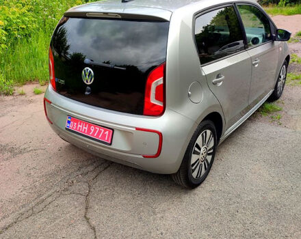 Фольксваген Ап, объемом двигателя 60 л и пробегом 89 тыс. км за 7300 $, фото 8 на Automoto.ua