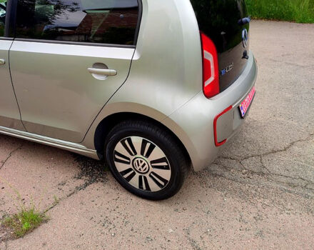 Фольксваген Ап, объемом двигателя 60 л и пробегом 89 тыс. км за 7300 $, фото 9 на Automoto.ua