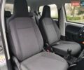 Серый Фольксваген Ап, объемом двигателя 1 л и пробегом 151 тыс. км за 6250 $, фото 43 на Automoto.ua
