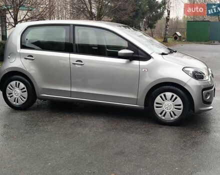 Серый Фольксваген Ап, объемом двигателя 1 л и пробегом 151 тыс. км за 6250 $, фото 12 на Automoto.ua