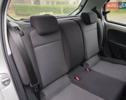 Серый Фольксваген Ап, объемом двигателя 1 л и пробегом 151 тыс. км за 6250 $, фото 38 на Automoto.ua