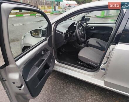 Серый Фольксваген Ап, объемом двигателя 1 л и пробегом 151 тыс. км за 6250 $, фото 27 на Automoto.ua