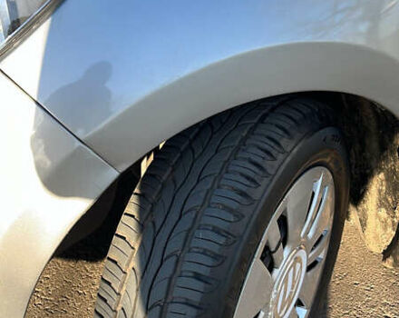 Сірий Фольксваген Ап, об'ємом двигуна 1 л та пробігом 76 тис. км за 6700 $, фото 11 на Automoto.ua