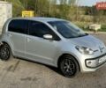 Серый Фольксваген Ап, объемом двигателя 1 л и пробегом 142 тыс. км за 6900 $, фото 2 на Automoto.ua