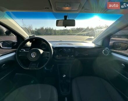 Серый Фольксваген Ап, объемом двигателя 1 л и пробегом 142 тыс. км за 6900 $, фото 21 на Automoto.ua