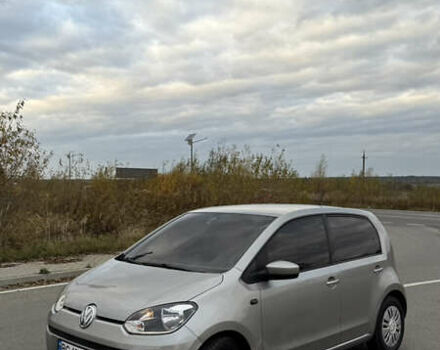 Сірий Фольксваген Ап, об'ємом двигуна 1 л та пробігом 76 тис. км за 6700 $, фото 2 на Automoto.ua