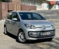 Серый Фольксваген Ап, объемом двигателя 1 л и пробегом 169 тыс. км за 8500 $, фото 1 на Automoto.ua
