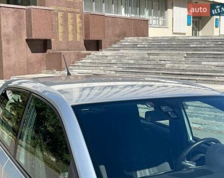 Серый Фольксваген Ап, объемом двигателя 1 л и пробегом 169 тыс. км за 8500 $, фото 4 на Automoto.ua