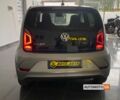 Серый Фольксваген Ап, объемом двигателя 18 л и пробегом 65 тыс. км за 10400 $, фото 5 на Automoto.ua