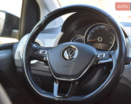 Сірий Фольксваген Ап, об'ємом двигуна 0 л та пробігом 100 тис. км за 10900 $, фото 27 на Automoto.ua