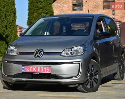 Сірий Фольксваген Ап, об'ємом двигуна 0 л та пробігом 100 тис. км за 10900 $, фото 7 на Automoto.ua