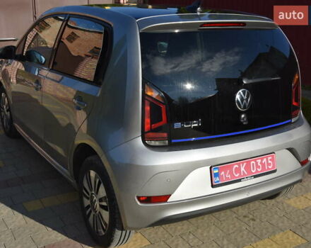 Сірий Фольксваген Ап, об'ємом двигуна 0 л та пробігом 100 тис. км за 10900 $, фото 56 на Automoto.ua