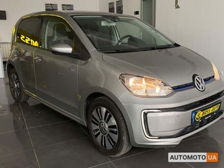 Фольксваген Ап 2017 у Червонограде на Automoto.ua Сірий Фольксваген Ап, об'ємом двигуна 18 л та пробігом 65 тис. км за 10400 $, фото 1 на Automoto.ua