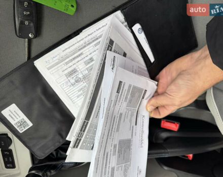 Синий Фольксваген Ап, объемом двигателя 0 л и пробегом 130 тыс. км за 6400 $, фото 34 на Automoto.ua