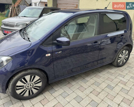 Синий Фольксваген Ап, объемом двигателя 0 л и пробегом 130 тыс. км за 6400 $, фото 2 на Automoto.ua