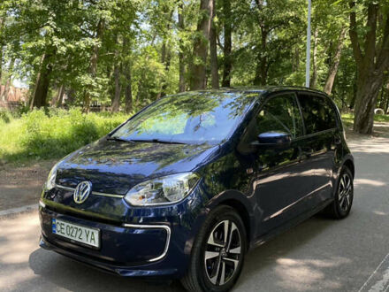Фольксваген Ап 2014 в Черновцах на Automoto.ua Синий Фольксваген Ап, объемом двигателя 0 л и пробегом 101 тыс. км за 11000 $, фото 1 на Automoto.ua