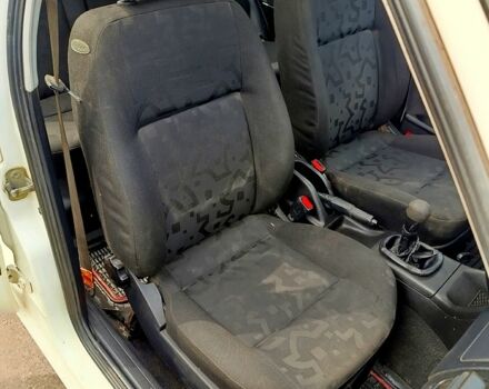 Білий Фольксваген Венто, об'ємом двигуна 1.9 л та пробігом 290 тис. км за 2000 $, фото 7 на Automoto.ua