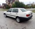 Белый Фольксваген Венто, объемом двигателя 1.6 л и пробегом 297 тыс. км за 1846 $, фото 1 на Automoto.ua