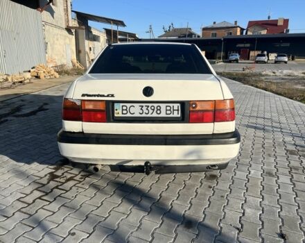 Белый Фольксваген Венто, объемом двигателя 1.8 л и пробегом 310 тыс. км за 1200 $, фото 3 на Automoto.ua