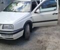 Білий Фольксваген Венто, об'ємом двигуна 1.8 л та пробігом 128 тис. км за 2800 $, фото 6 на Automoto.ua