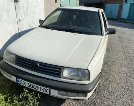 Білий Фольксваген Венто, об'ємом двигуна 1.8 л та пробігом 250 тис. км за 1799 $, фото 1 на Automoto.ua