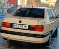 Бежевий Фольксваген Венто, об'ємом двигуна 1.9 л та пробігом 222 тис. км за 3000 $, фото 1 на Automoto.ua