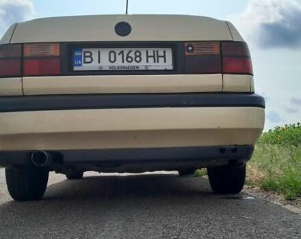 Бежевый Фольксваген Венто, объемом двигателя 1.9 л и пробегом 200 тыс. км за 3000 $, фото 2 на Automoto.ua