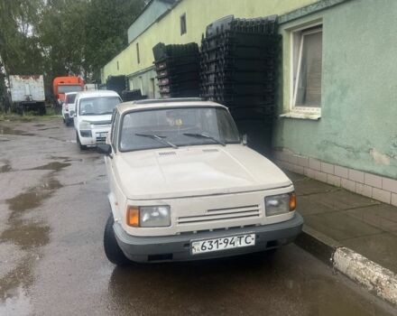 Бежевий Фольксваген Венто, об'ємом двигуна 1.3 л та пробігом 74 тис. км за 300 $, фото 1 на Automoto.ua