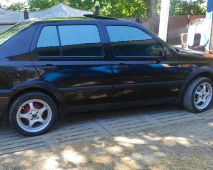 Фольксваген Венто 1993 в Черновцах на Automoto.ua Черный Фольксваген Венто, объемом двигателя 1.9 л и пробегом 90 тыс. км за 2442 $, фото 5 на Automoto.ua