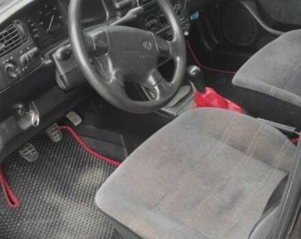 Фольксваген Венто 1993 в Черновцах на Automoto.ua Черный Фольксваген Венто, объемом двигателя 1.9 л и пробегом 90 тыс. км за 2442 $, фото 10 на Automoto.ua