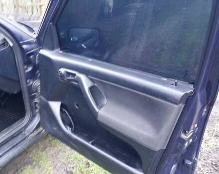 Черный Фольксваген Венто, объемом двигателя 1.78 л и пробегом 200 тыс. км за 1050 $, фото 16 на Automoto.ua